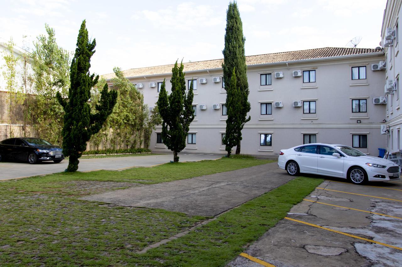 Class Hotel Guaxupé Exterior foto